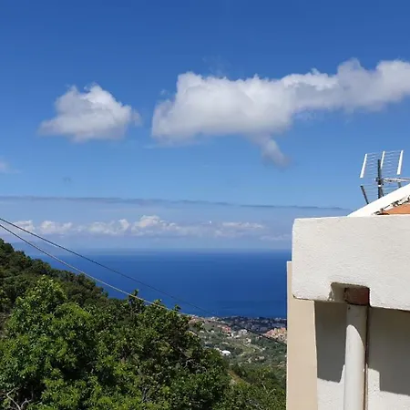 Casa Casaleni - Vista Eolie, A 15 Min Da Patti E Tindari Apartament